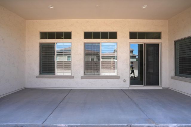 27711 N 38th Drive, Phoenix, AZ 85083