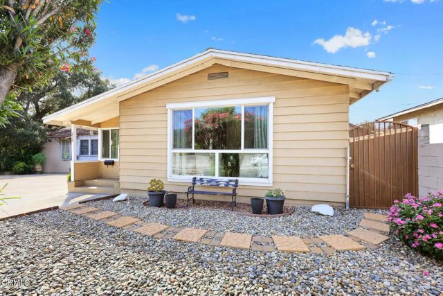 215 Bridewell Street, Los Angeles, CA 90042