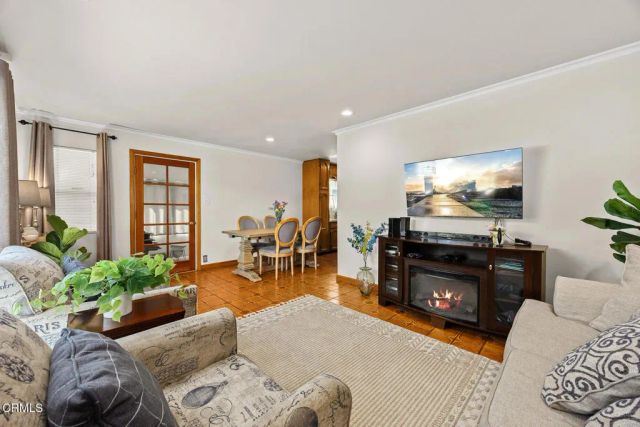 215 Bridewell Street, Los Angeles, CA 90042