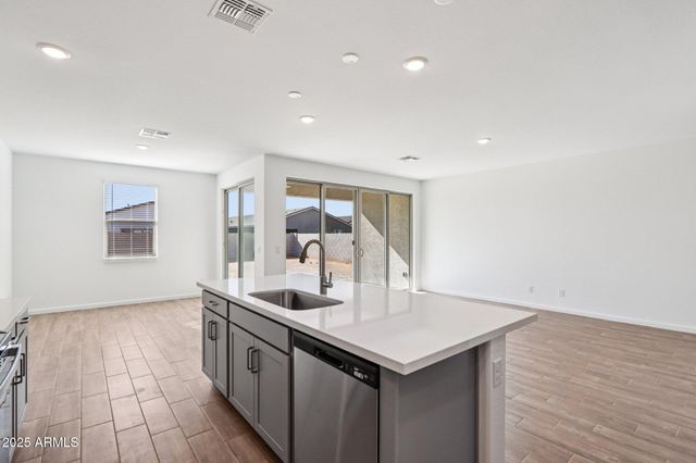 15735 W CAMDEN Avenue, Waddell, AZ 85355