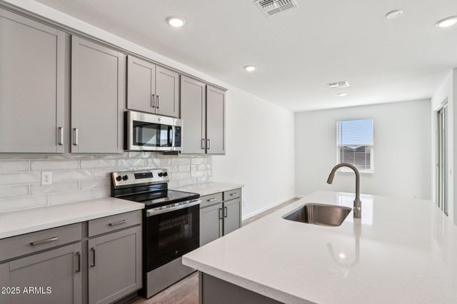 15735 W CAMDEN Avenue, Waddell, AZ 85355