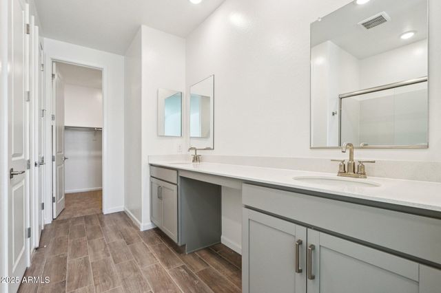 15735 W CAMDEN Avenue, Waddell, AZ 85355