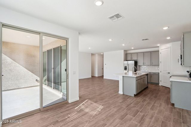 15735 W CAMDEN Avenue, Waddell, AZ 85355