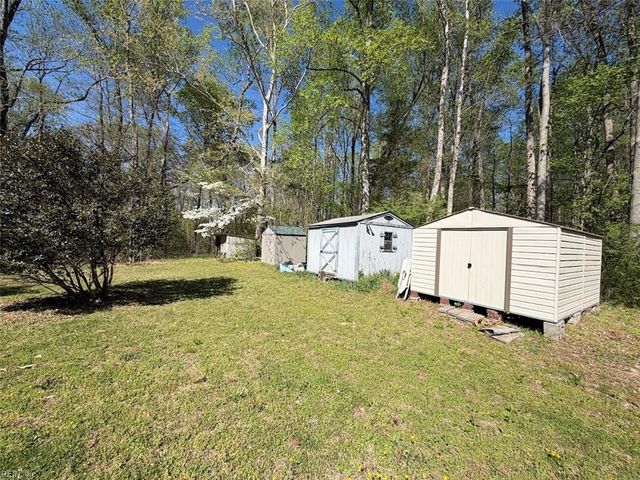 6377 Wild Acres TRL, Gloucester, VA 23061