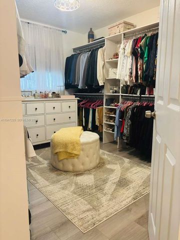 20810 San Simeon Way 109, Miami, FL 33179