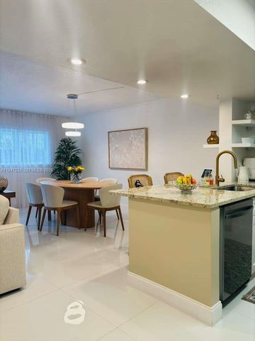 20810 San Simeon Way 109, Miami, FL 33179