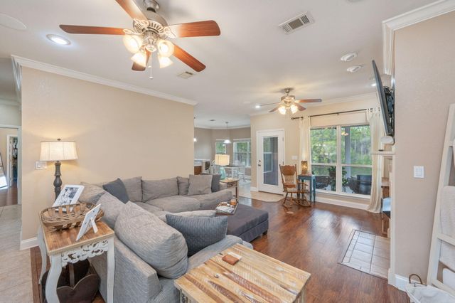 554 Magnolia Lake Drive, Defuniak Springs, FL 32433