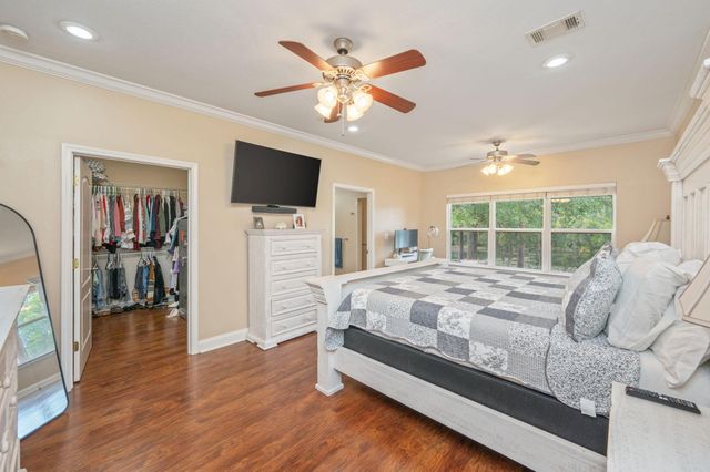 554 Magnolia Lake Drive, Defuniak Springs, FL 32433