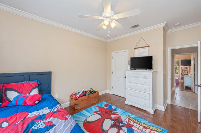 554 Magnolia Lake Drive, Defuniak Springs, FL 32433