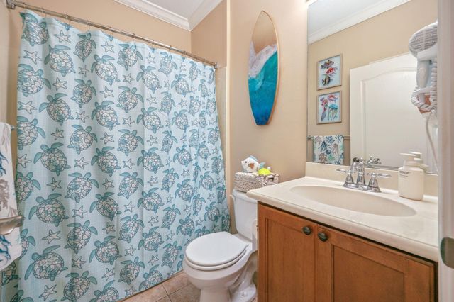 554 Magnolia Lake Drive, Defuniak Springs, FL 32433