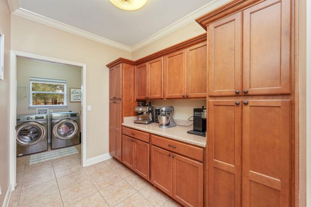 554 Magnolia Lake Drive, Defuniak Springs, FL 32433