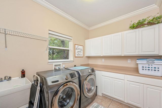 554 Magnolia Lake Drive, Defuniak Springs, FL 32433