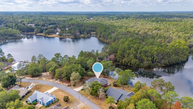 554 Magnolia Lake Drive, Defuniak Springs, FL 32433