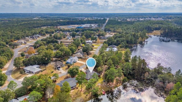554 Magnolia Lake Drive, Defuniak Springs, FL 32433