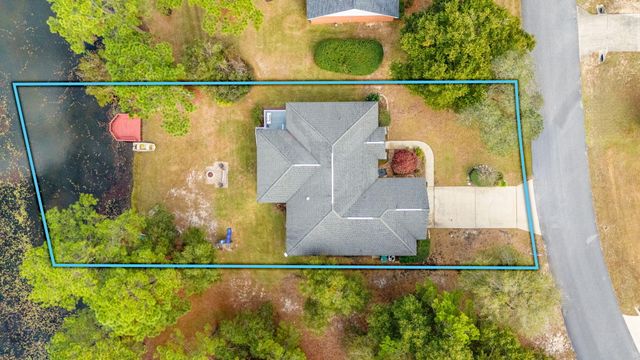 554 Magnolia Lake Drive, Defuniak Springs, FL 32433