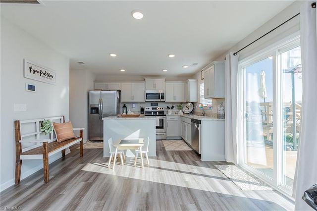 221 Estelle Drive, Lexington, NC 27295