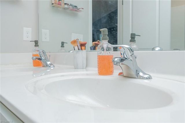 221 Estelle Drive, Lexington, NC 27295