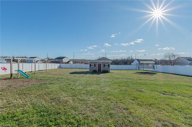 221 Estelle Drive, Lexington, NC 27295