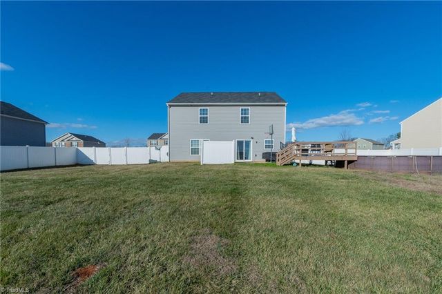 221 Estelle Drive, Lexington, NC 27295