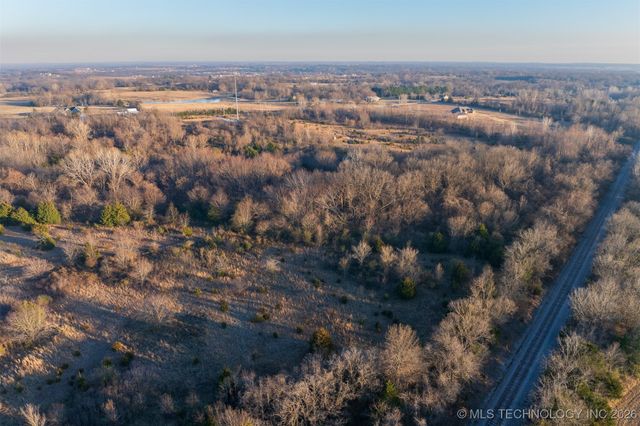 12 E 151st Street S, Coweta, OK 74429