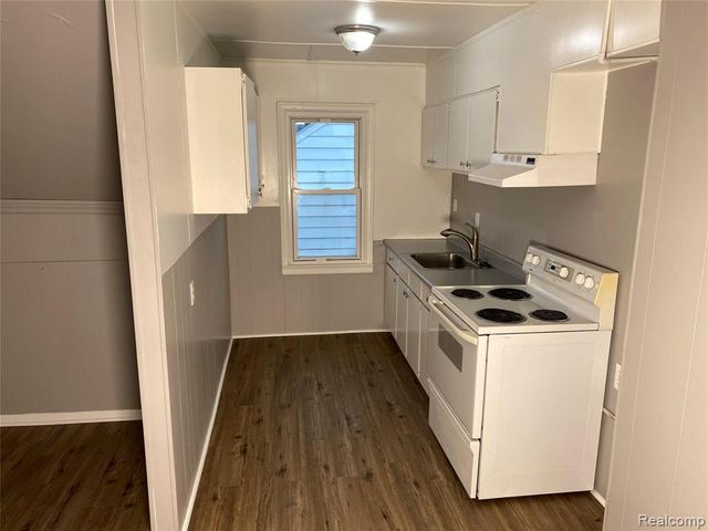 6537 Westpoint Street 2, Taylor, MI 48180