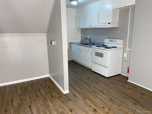 6537 Westpoint Street 2, Taylor, MI 48180