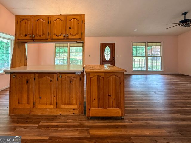 790 Birdhouse Lane, Clarkesville, GA 30523
