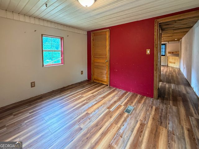 790 Birdhouse Lane, Clarkesville, GA 30523
