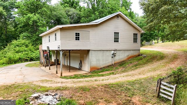 790 Birdhouse Lane, Clarkesville, GA 30523