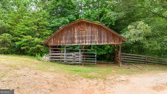 790 Birdhouse Lane, Clarkesville, GA 30523