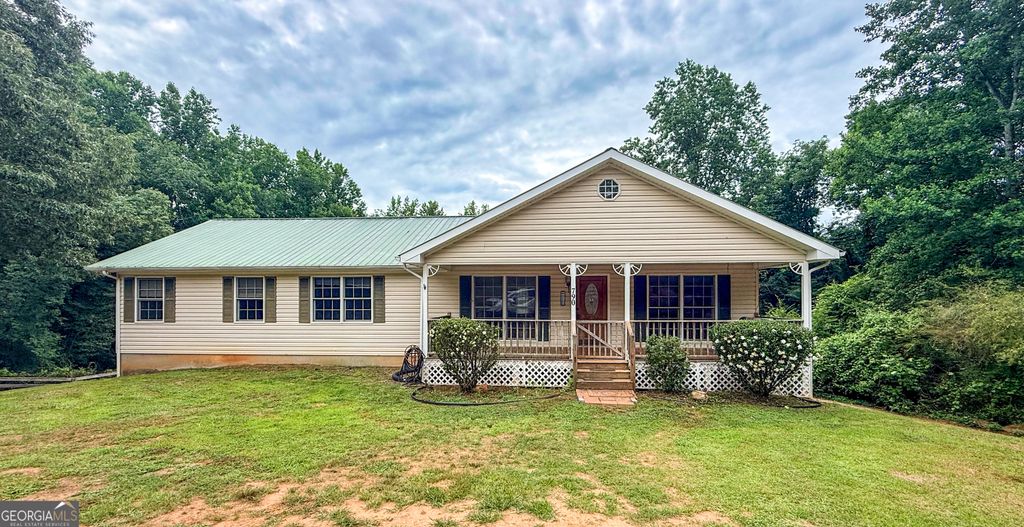 790 Birdhouse Lane, Clarkesville, GA 30523