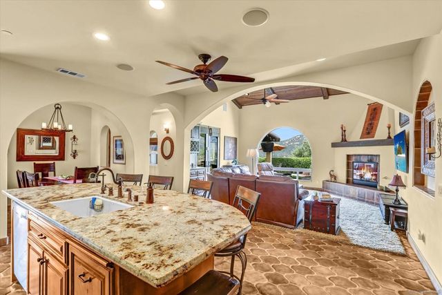 584 South grade, Alpine, CA 91901