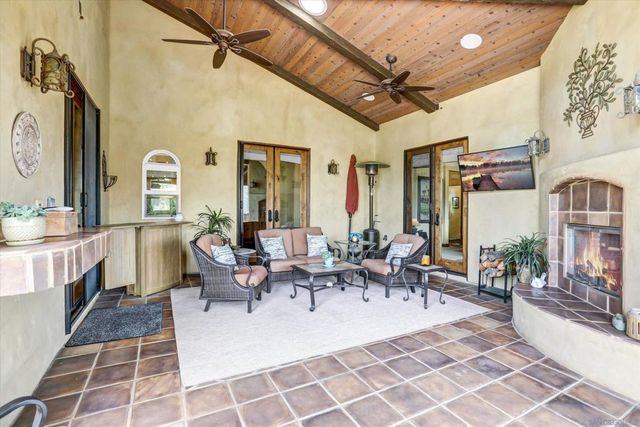 584 South grade, Alpine, CA 91901