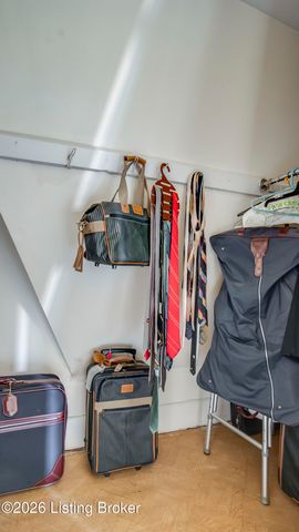 1402 S 28th St, Louisville, KY 40211