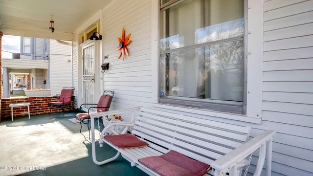 1402 S 28th St, Louisville, KY 40211