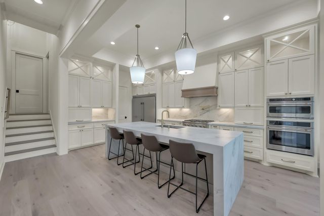 6859 Kingston Cove Lane, Willis, TX 77318