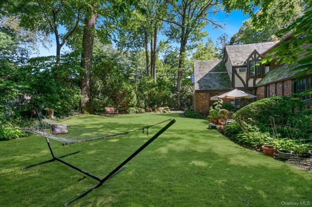 57 Wensley Drive, Great Neck, NY 11020