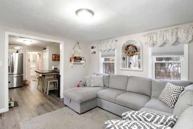 2795 Cranberry Hwy, Wareham, MA 02571