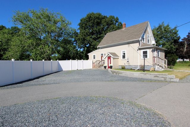 2795 Cranberry Hwy, Wareham, MA 02571