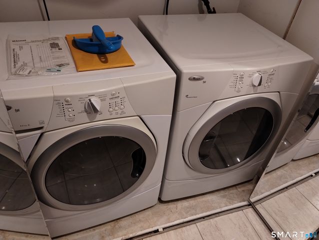 523 Popes Island Road 523, Milford, CT 06461