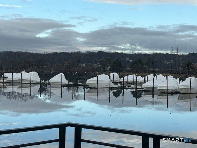 523 Popes Island Road 523, Milford, CT 06461