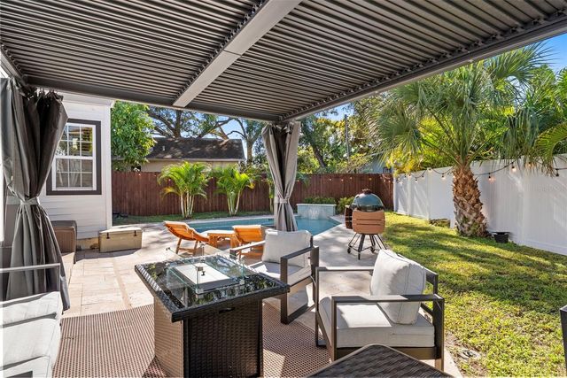 3801 S LYNWOOD AVENUE, Tampa, FL 33611