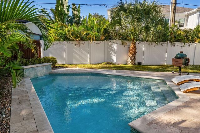 3801 S LYNWOOD AVENUE, Tampa, FL 33611