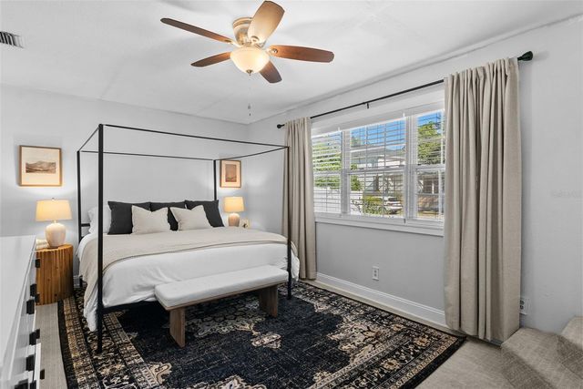 3801 S LYNWOOD AVENUE, Tampa, FL 33611