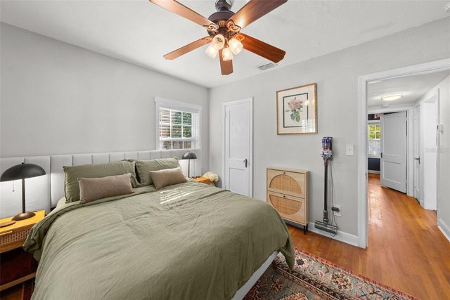 3801 S LYNWOOD AVENUE, Tampa, FL 33611