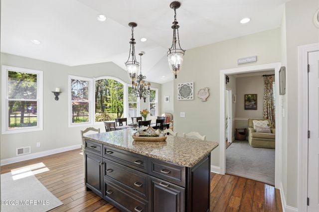 7 Dayna Court, Howell, NJ 07731