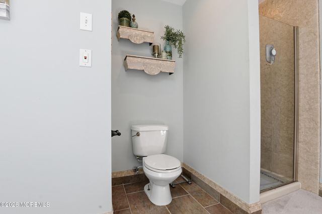 7 Dayna Court, Howell, NJ 07731