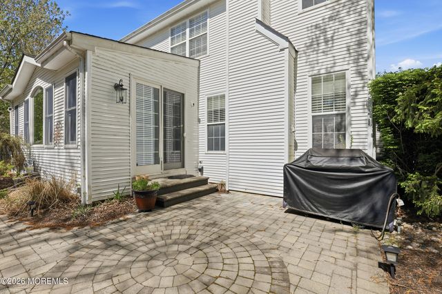 7 Dayna Court, Howell, NJ 07731