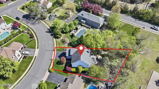 7 Dayna Court, Howell, NJ 07731