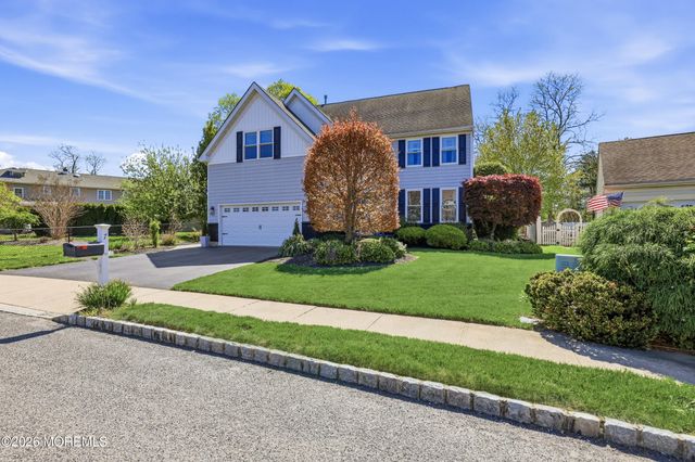 7 Dayna Court, Howell, NJ 07731